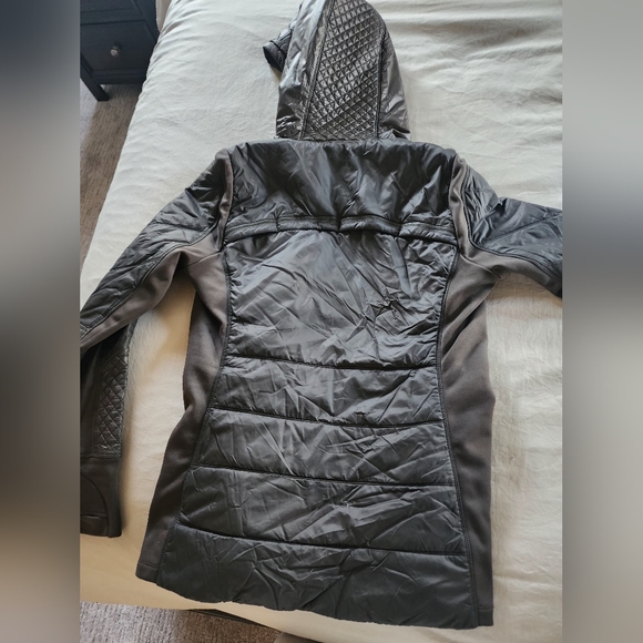 Athleta Rock Springs Jacket - Picture 5 of 9